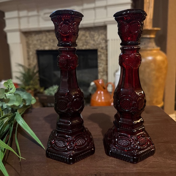 15 Piece Ruby Red Glass Avon Set. No chips. - Picture 9 of 9